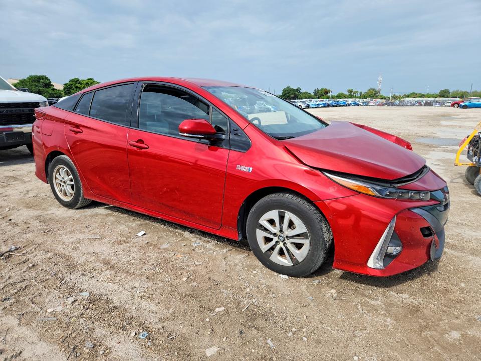 Продаж на аукціоні авто 2018 Toyota Prius Prime, vin: JTDKARFP1J3070542, номер лоту: 63844946