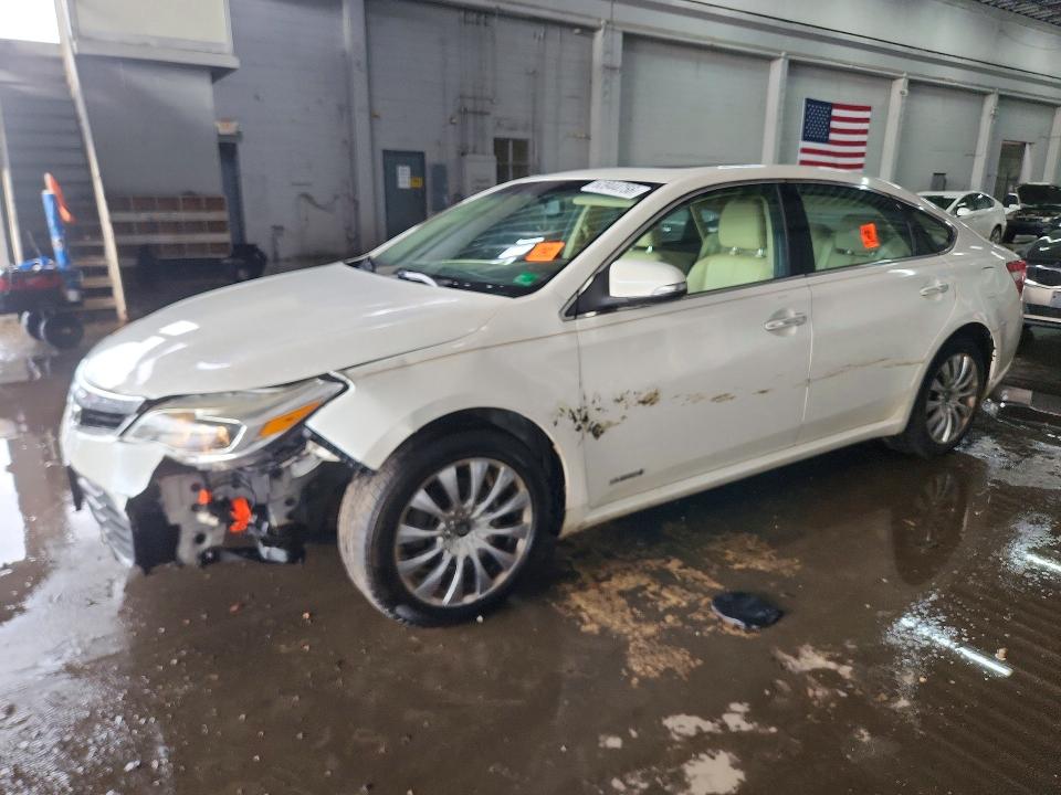 2014 Toyota Avalon Hybrid მანქანა იყიდება აუქციონზე, vin: 4T1BD1EB4EU024178, აუქციონის ნომერი: 63944756