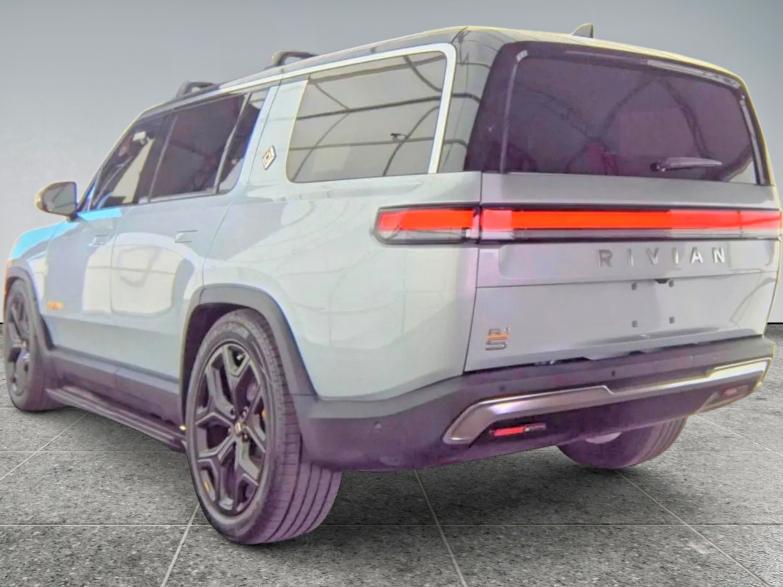 2023 Rivian R1s მანქანა იყიდება აუქციონზე, vin: 7PDSGABA4PN019950, აუქციონის ნომერი: 64428546