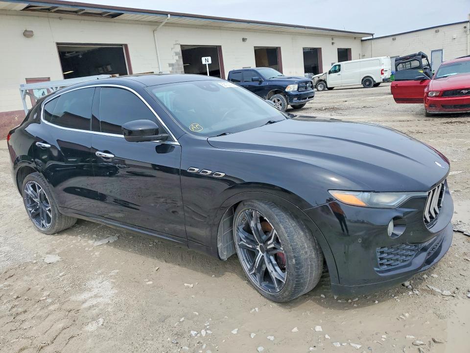 Продажа на аукционе авто 2017 Maserati Levante, vin: ZN661XUAXHX248129, номер лота: 62100716