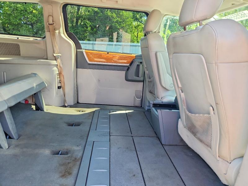 2009 Chrysler Town & Country მანქანა იყიდება აუქციონზე, vin: 2A8HR64X29R577370, აუქციონის ნომერი: 66255566