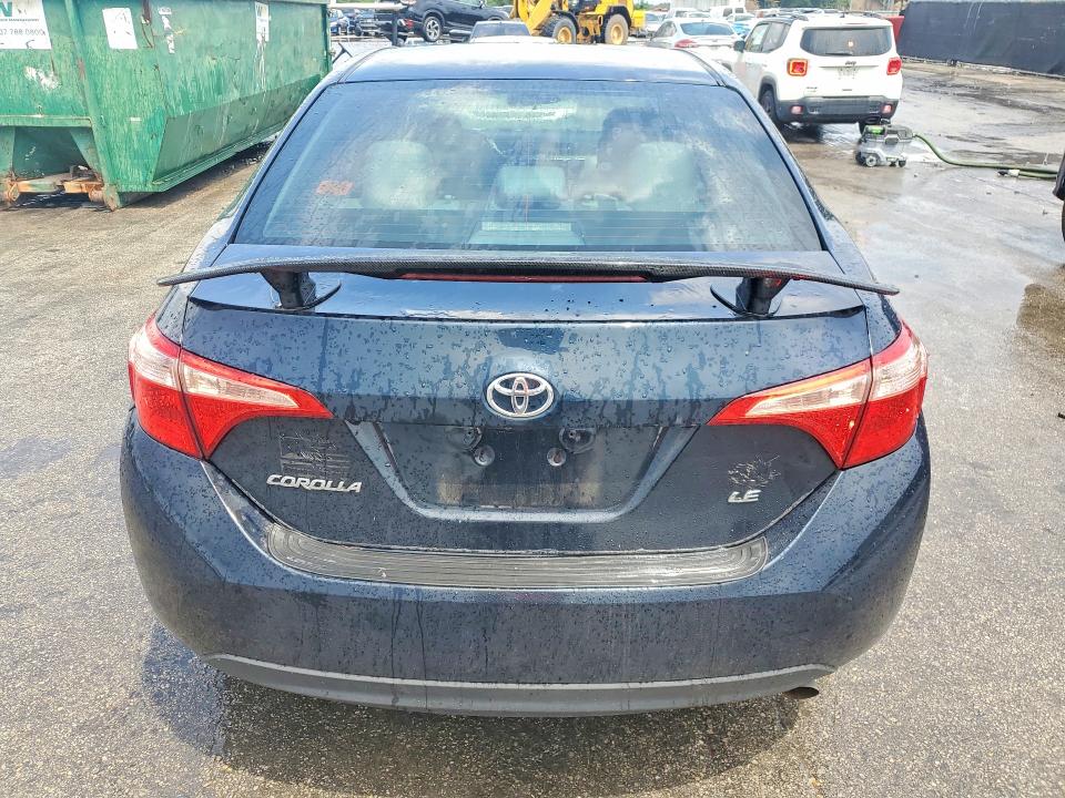 Aukcja sprzedaży 2018 Toyota Corolla, vin: 5YFBURHE5JP763978, numer aukcji: 65373336