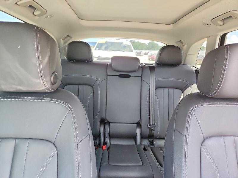 64241366 :رقم المزاد ، WA1EAAFY7N2096950 vin ، 2022 Audi Q5 مزاد بيع
