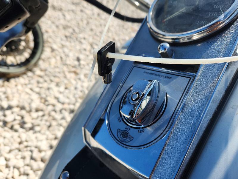 2003 Harley-davidson Flstci მანქანა იყიდება აუქციონზე, vin: 1HD1BWB483Y081724, აუქციონის ნომერი: 63037126