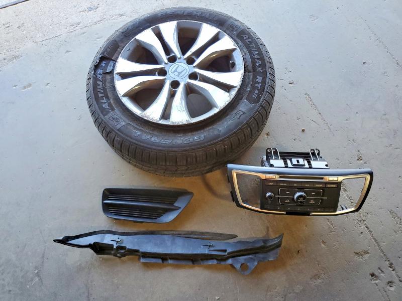 2015 Honda Accord მანქანა იყიდება აუქციონზე, vin: 1HGCR2F35FA229519, აუქციონის ნომერი: 63610566