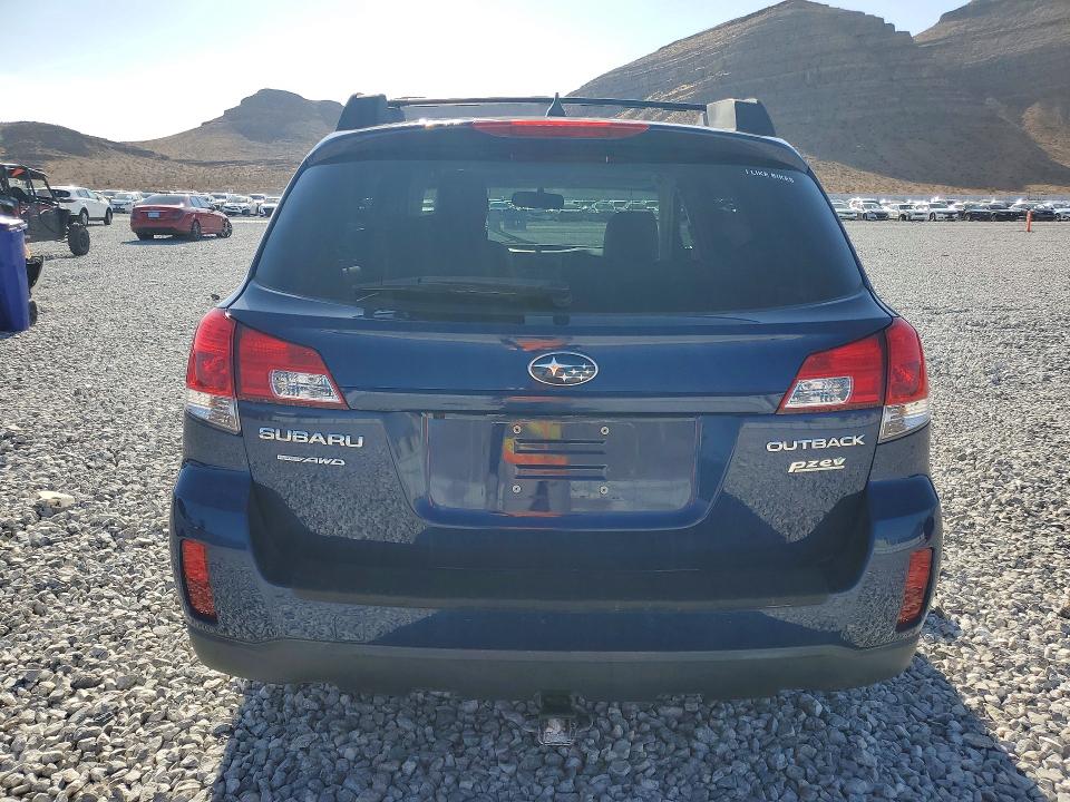 65520496 :رقم المزاد ، 4S4BRBKC6B3437838 vin ، 2011 Subaru Outback مزاد بيع