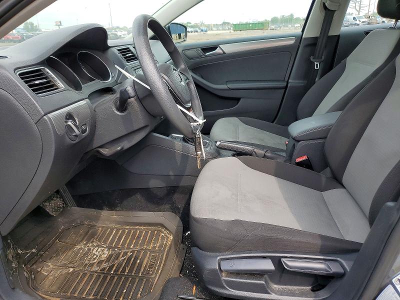 2017 Volkswagen Jetta მანქანა იყიდება აუქციონზე, vin: 3VW2B7AJ5HM330242, აუქციონის ნომერი: 64224426