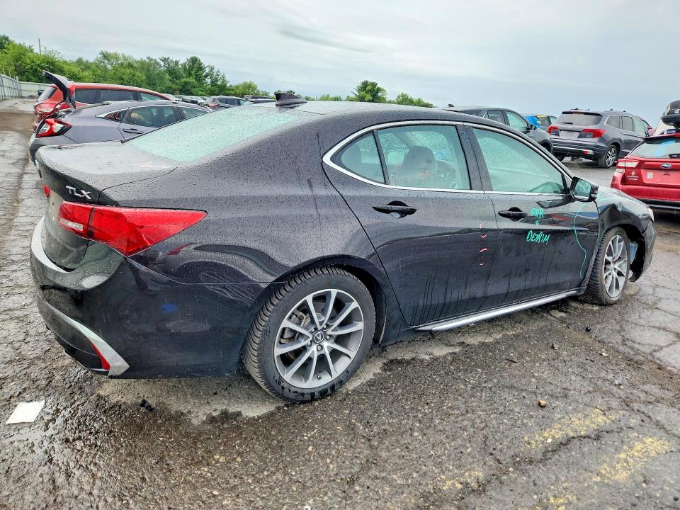 63898556 :رقم المزاد ، 19UUB2F53JA002901 vin ، 2018 Acura Tlx مزاد بيع