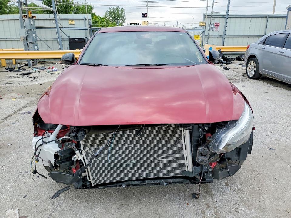 64208616 :رقم المزاد ، 1N4BL4CV7NN363345 vin ، 2022 Nissan Altima مزاد بيع