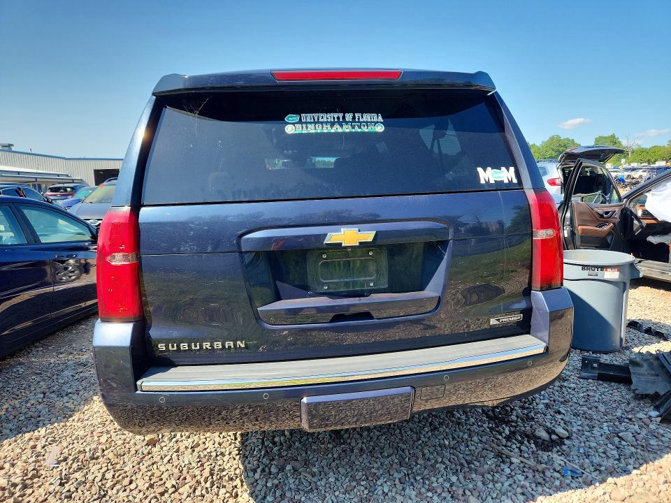 2017 Chevrolet Suburban მანქანა იყიდება აუქციონზე, vin: 1GNSKJKC3HR194991, აუქციონის ნომერი: 63706196