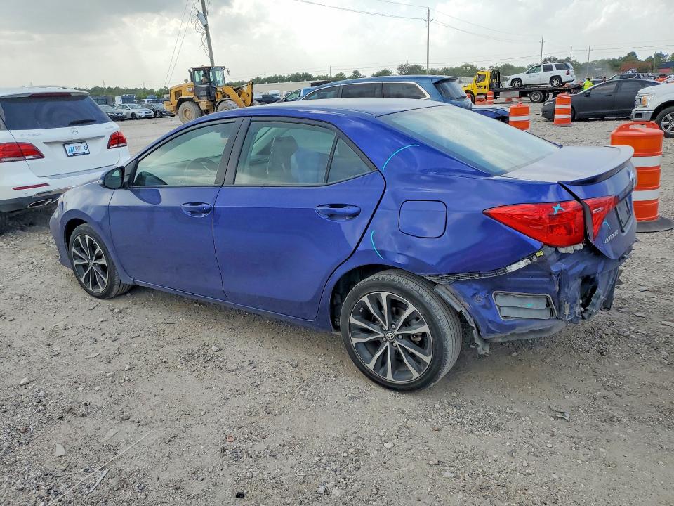 2017 Toyota Corolla მანქანა იყიდება აუქციონზე, vin: 5YFBURHE9HP615696, აუქციონის ნომერი: 63578146