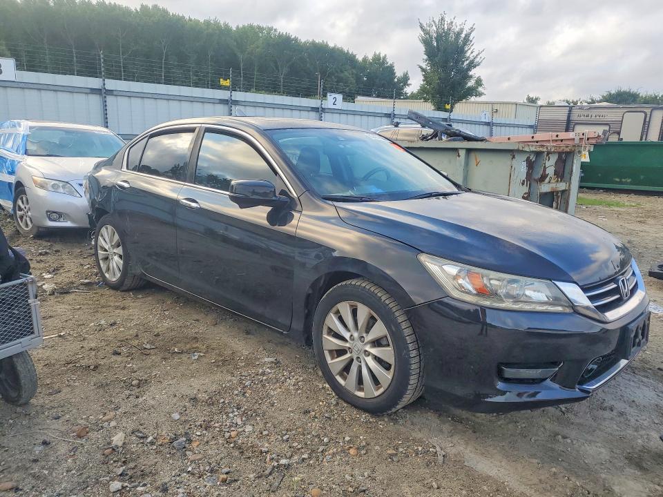 2014 Honda Accord მანქანა იყიდება აუქციონზე, vin: 1HGCR3F96EA000629, აუქციონის ნომერი: 65437186