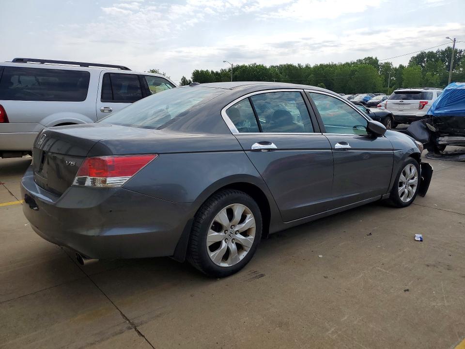 Aukcja sprzedaży 2008 Honda Accord, vin: 1HGCP36818A017727, numer aukcji: 63663686
