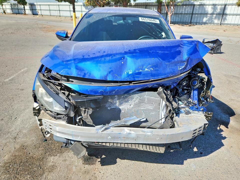 66576646 :رقم المزاد ، SHHFK7H44HU202744 vin ، 2017 Honda Civic مزاد بيع