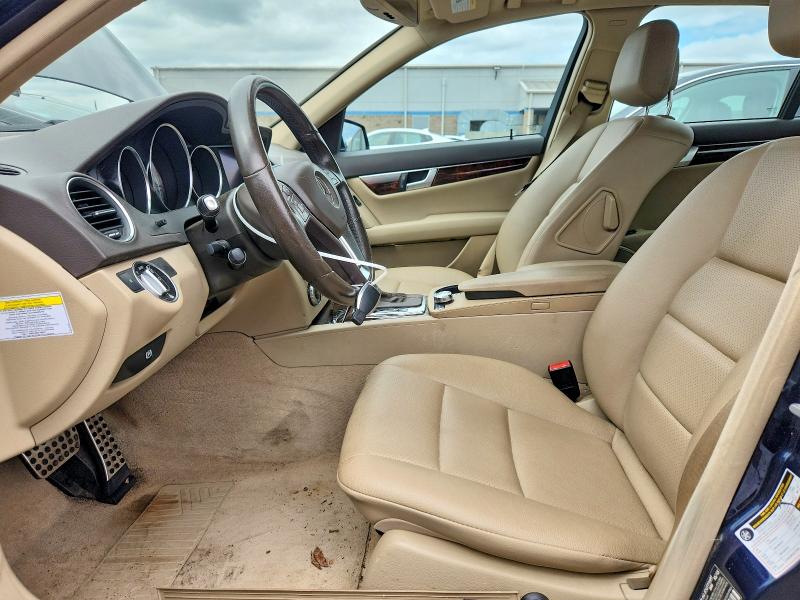 65796946 :رقم المزاد ، WDDGF8AB6ER322923 vin ، 2014 Mercedes-benz C مزاد بيع