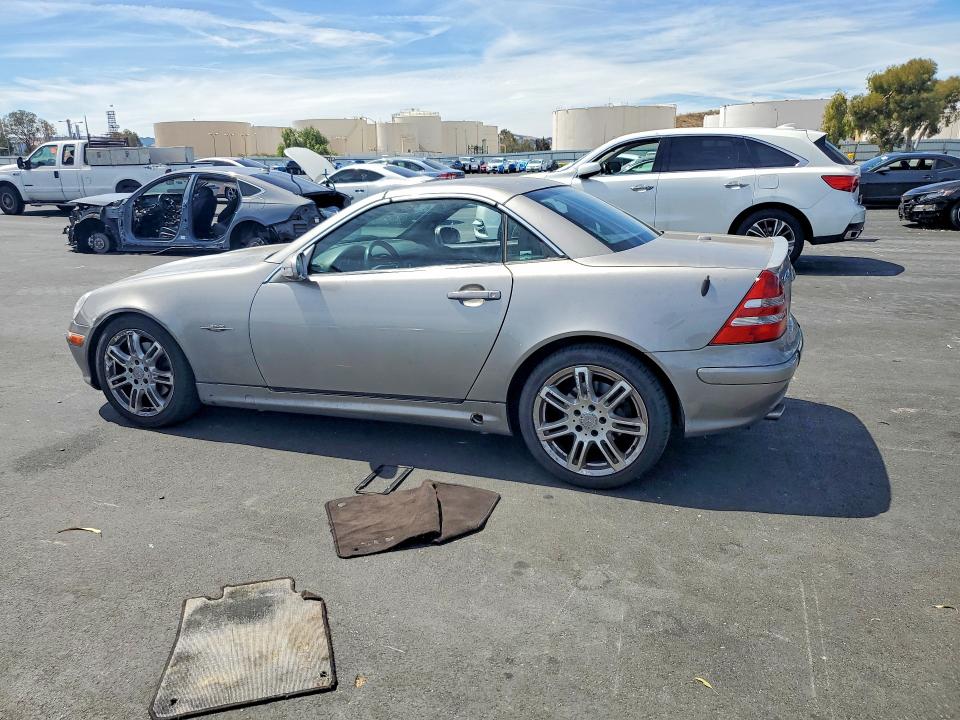 Aukcja sprzedaży 2004 Mercedes-benz Slk, vin: WDBKK65F14F304118, numer aukcji: 65236566