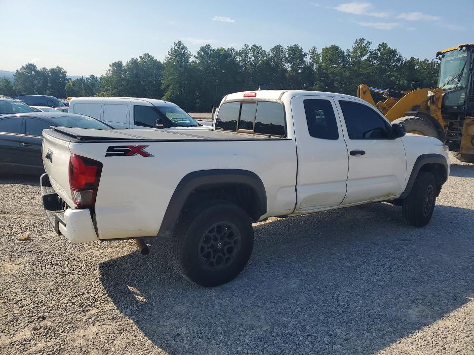 64817546 :رقم المزاد ، 3TYRX5GN8MT032364 vin ، 2021 Toyota Tacoma مزاد بيع