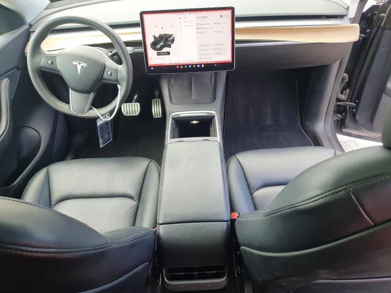 64714666 :رقم المزاد ، 5YJYGDEF9MF261704 vin ، 2021 Tesla Model Y مزاد بيع
