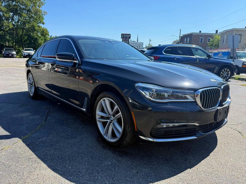 2018 Bmw 750 მანქანა იყიდება აუქციონზე, vin: WBA7F2C53JB238489, აუქციონის ნომერი: 64058426