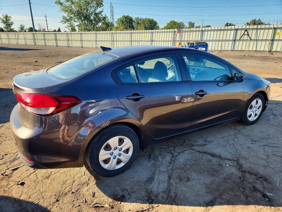 Aukcja sprzedaży 2018 Kia Forte, vin: 3KPFL4A76JE178671, numer aukcji: 65444676