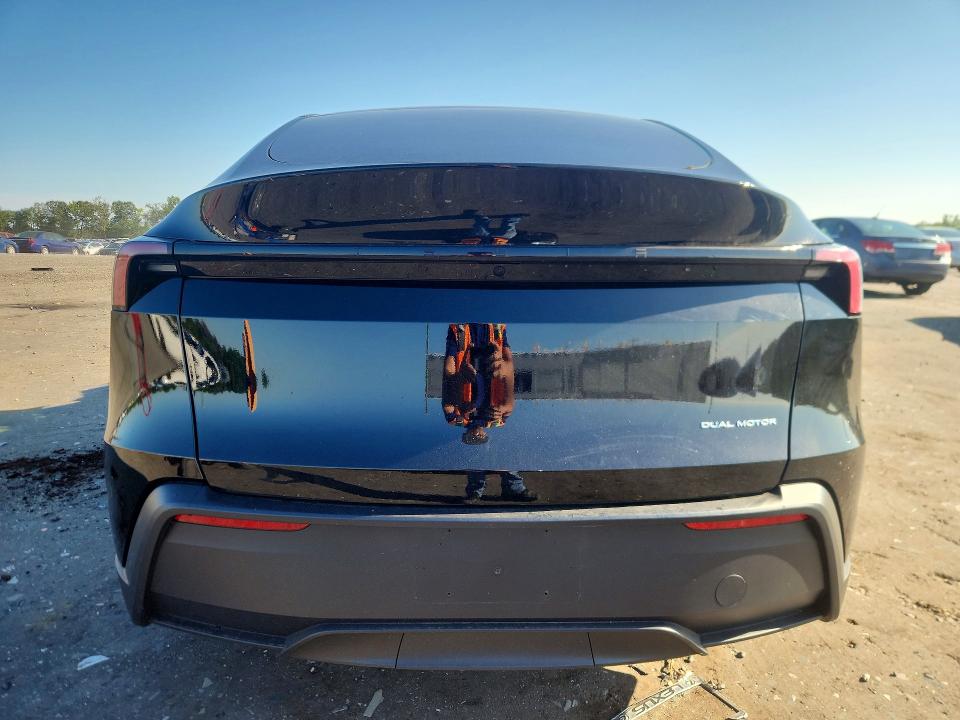 65819146 :رقم المزاد ، 7SAYGDEE1TA705891 vin ، 2026 Tesla Model Y مزاد بيع