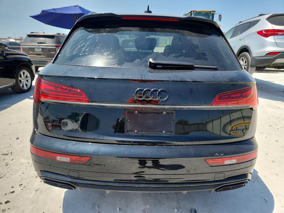 65563836 :رقم المزاد ، WA1GAAFY2P2010987 vin ، 2023 Audi Q5 مزاد بيع
