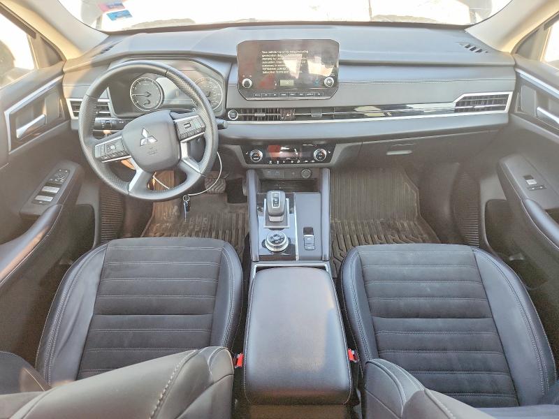 63842716 :رقم المزاد ، JA4J4VA81RZ060589 vin ، 2024 Mitsubishi Outlander مزاد بيع
