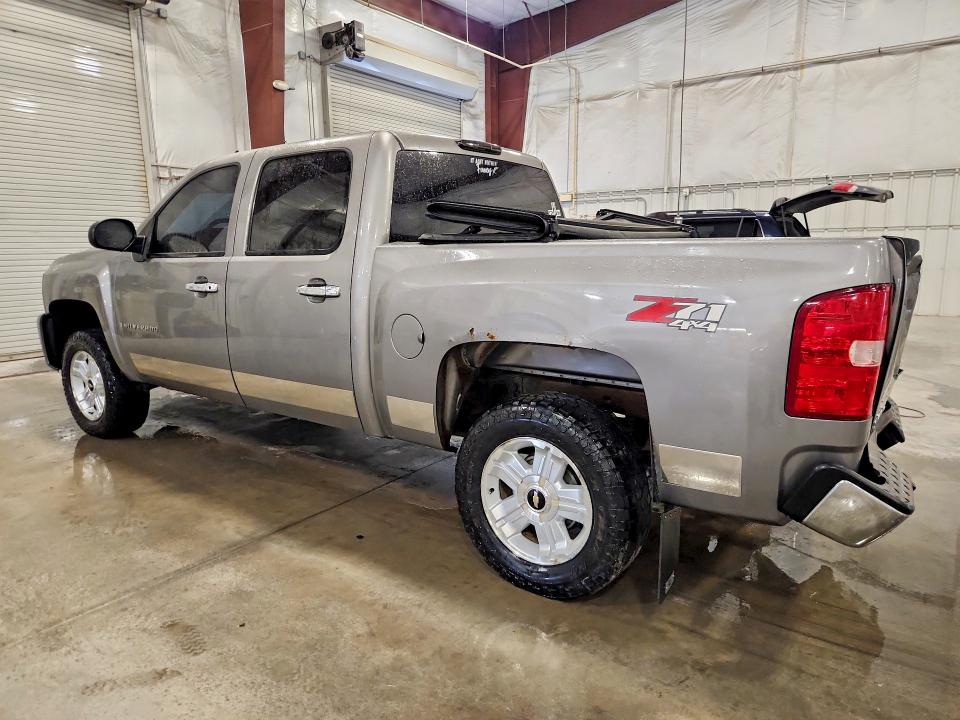 Продажа на аукционе авто 2008 Chevrolet Silverado, vin: 3GCEK13398G190321, номер лота: 64616456