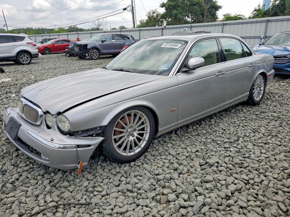 Продажа на аукционе авто 2006 Jaguar Xj8, vin: SAJWA71B36SH02055, номер лота: 65104666