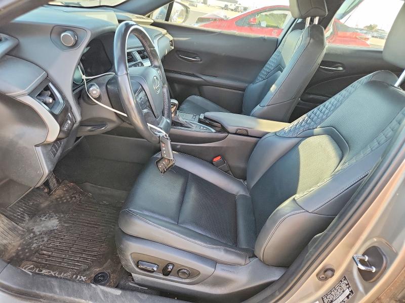 65664596 :رقم المزاد ، JTHP9JBH8M2044933 vin ، 2021 Lexus Ux مزاد بيع