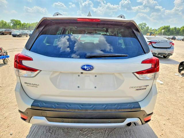 2021 Subaru Forester მანქანა იყიდება აუქციონზე, vin: JF2SKAXC7MH546697, აუქციონის ნომერი: 61952156