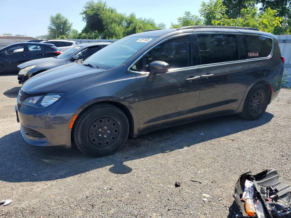 Продаж на аукціоні авто 2018 Chrysler Pacifica, vin: 2C4RC1AG2JR139537, номер лоту: 62971666