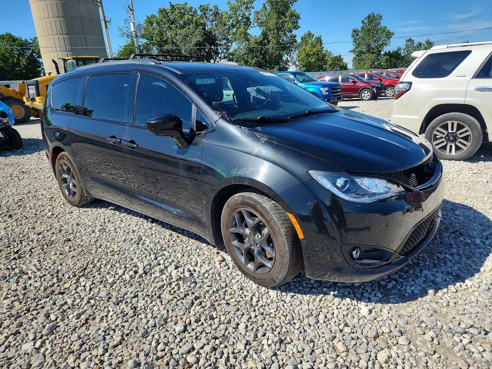 Aukcja sprzedaży 2018 Chrysler Pacifica, vin: 2C4RC1EG5JR321579, numer aukcji: 65116026
