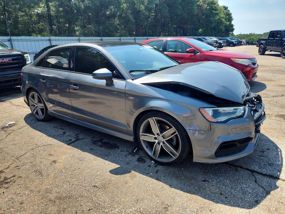 Продажа на аукционе авто 2016 Audi A3, vin: WAUA7GFF4G1030267, номер лота: 64128826