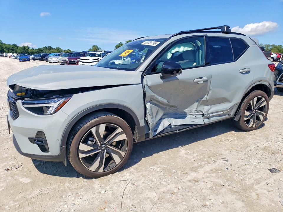 65351296 :رقم المزاد ، YV4L12UC7T2772267 vin ، 2026 Volvo Xc40 مزاد بيع