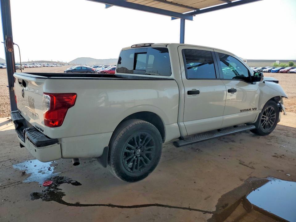 64493056 :رقم المزاد ، 1N6AA1E64JN542305 vin ، 2018 Nissan Titan مزاد بيع