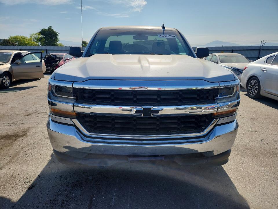 63917126 :رقم المزاد ، 1GCNCNEC9HZ351073 vin ، 2017 Chevrolet Silverado مزاد بيع