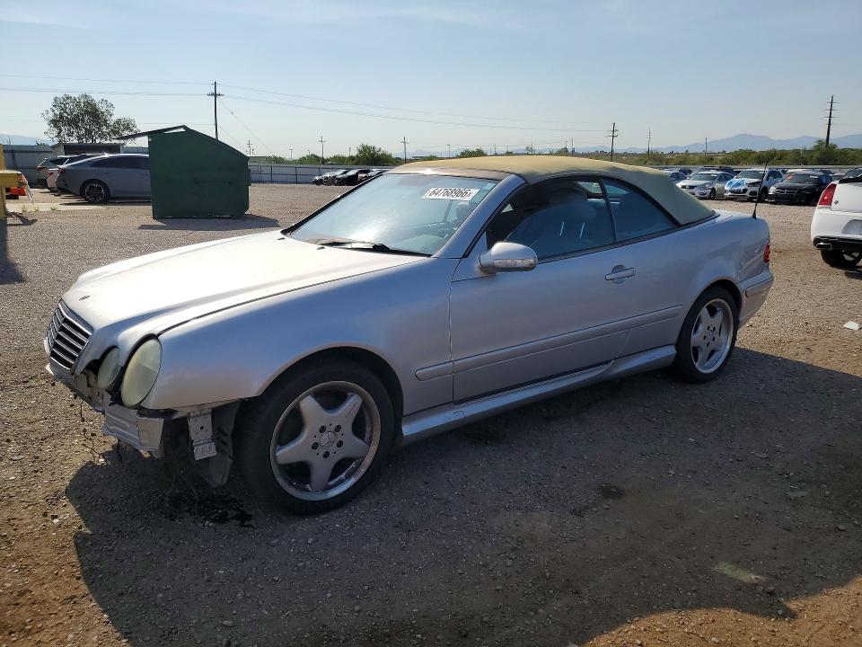 64768966 :رقم المزاد ، WDBLK70GX1T056443 vin ، 2001 Mercedes-benz Clk مزاد بيع