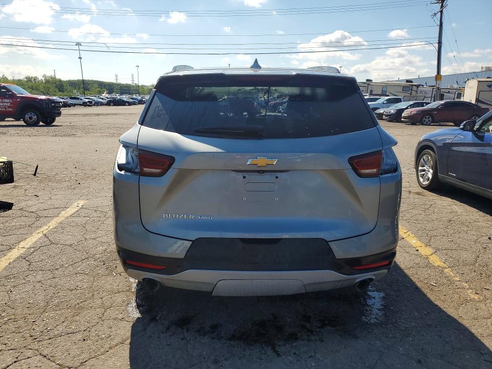 65888746 :رقم المزاد ، 3GNKBHR44RS125247 vin ، 2024 Chevrolet Blazer مزاد بيع