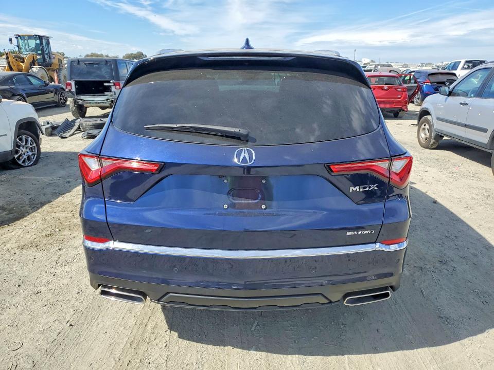 Продажа на аукционе авто 2022 Acura Mdx, vin: 5J8YE1H8XNL015665, номер лота: 65779436