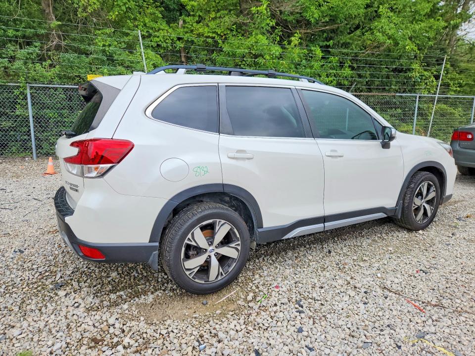 2021 Subaru Forester მანქანა იყიდება აუქციონზე, vin: JF2SKAXC8MH575609, აუქციონის ნომერი: 64593416