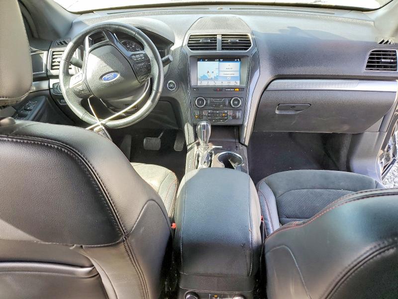 65696396 :رقم المزاد ، 1FM5K8D89KGB40682 vin ، 2019 Ford Explorer مزاد بيع