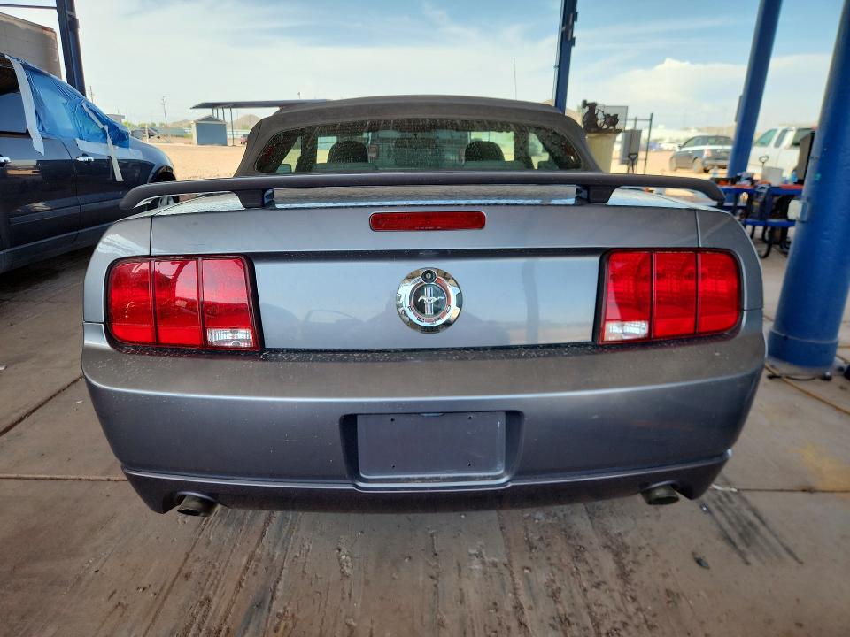 2006 Ford Mustang მანქანა იყიდება აუქციონზე, vin: 1ZVFT84N265105606, აუქციონის ნომერი: 65828766