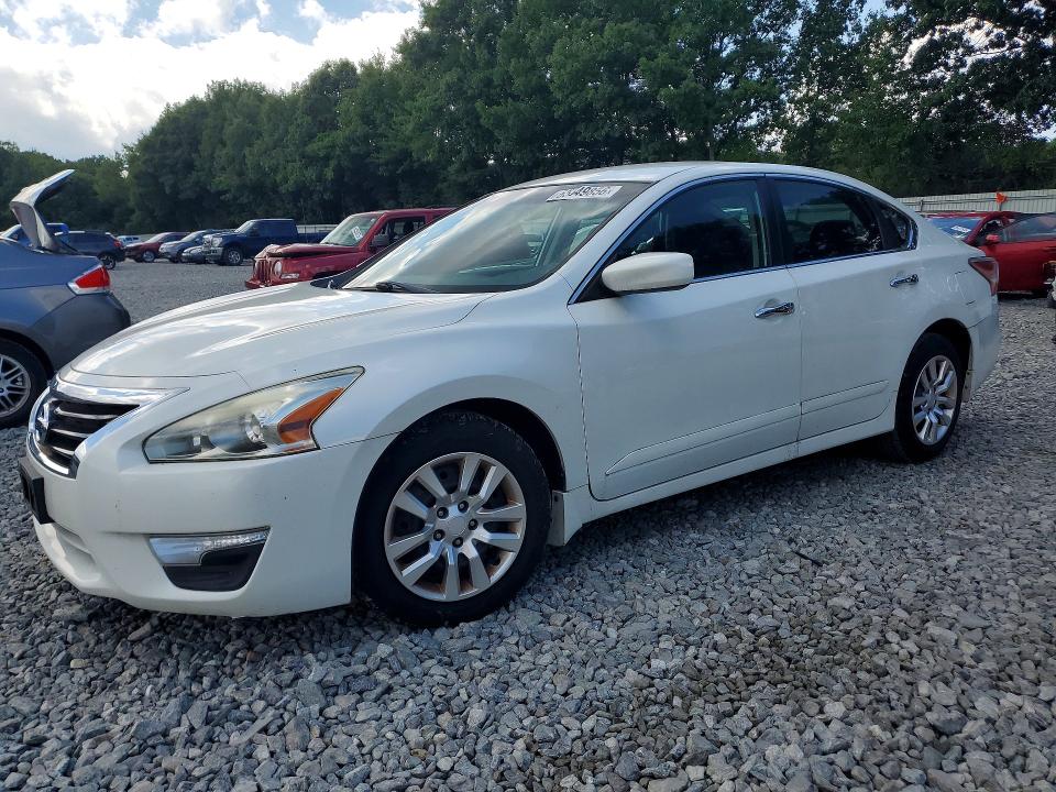 Продаж на аукціоні авто 2015 Nissan Altima, vin: 1N4AL3AP4FN304846, номер лоту: 65549856