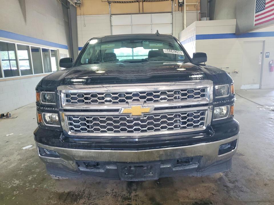 Продажа на аукционе авто 2015 Chevrolet Silverado, vin: 3GCUKREC3FG380409, номер лота: 66245246
