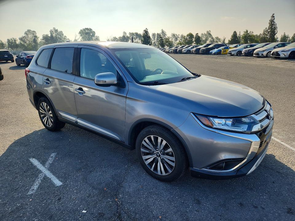 Продажа на аукционе авто 2019 Mitsubishi Outlander, vin: JA4AD3A39KZ032344, номер лота: 65367606