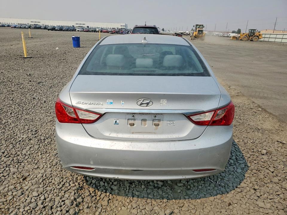Продажа на аукционе авто 2011 Hyundai Sonata, vin: 5NPEB4AC0BH092491, номер лота: 64235666