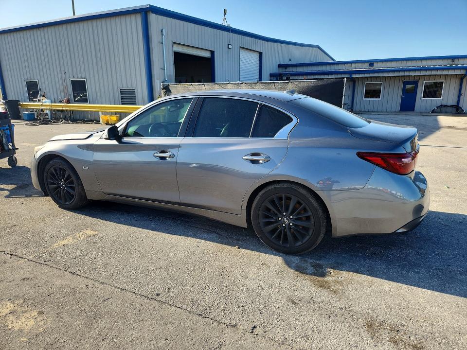 64562136 :رقم المزاد ، JN1EV7AP1JM363223 vin ، 2018 Infiniti Q50 مزاد بيع