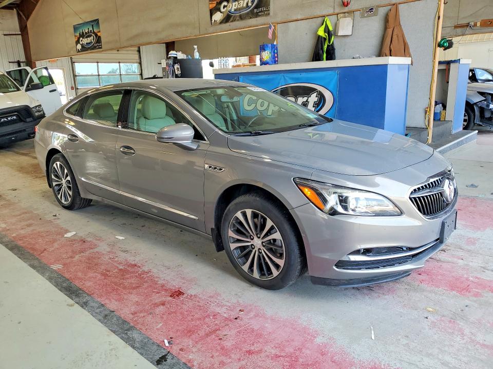 64840776 :رقم المزاد ، 1G4ZP5SS3JU140936 vin ، 2018 Buick Lacrosse مزاد بيع