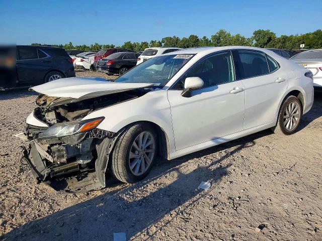 Auction sale of the 2022 Toyota Camry, vin: 4T1C11AK9NU641188, lot number: 65680536